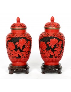 Pareja de Tibores de Laca...