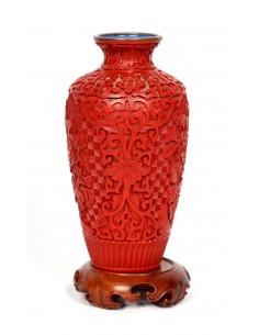 Jarrón de Laca de Cinabrio. 2