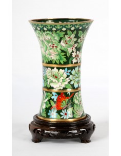 Jarrón de Cloisonné.