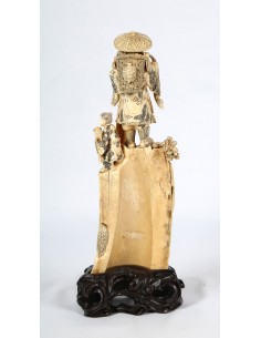 Figura de marfil de mamut... 2